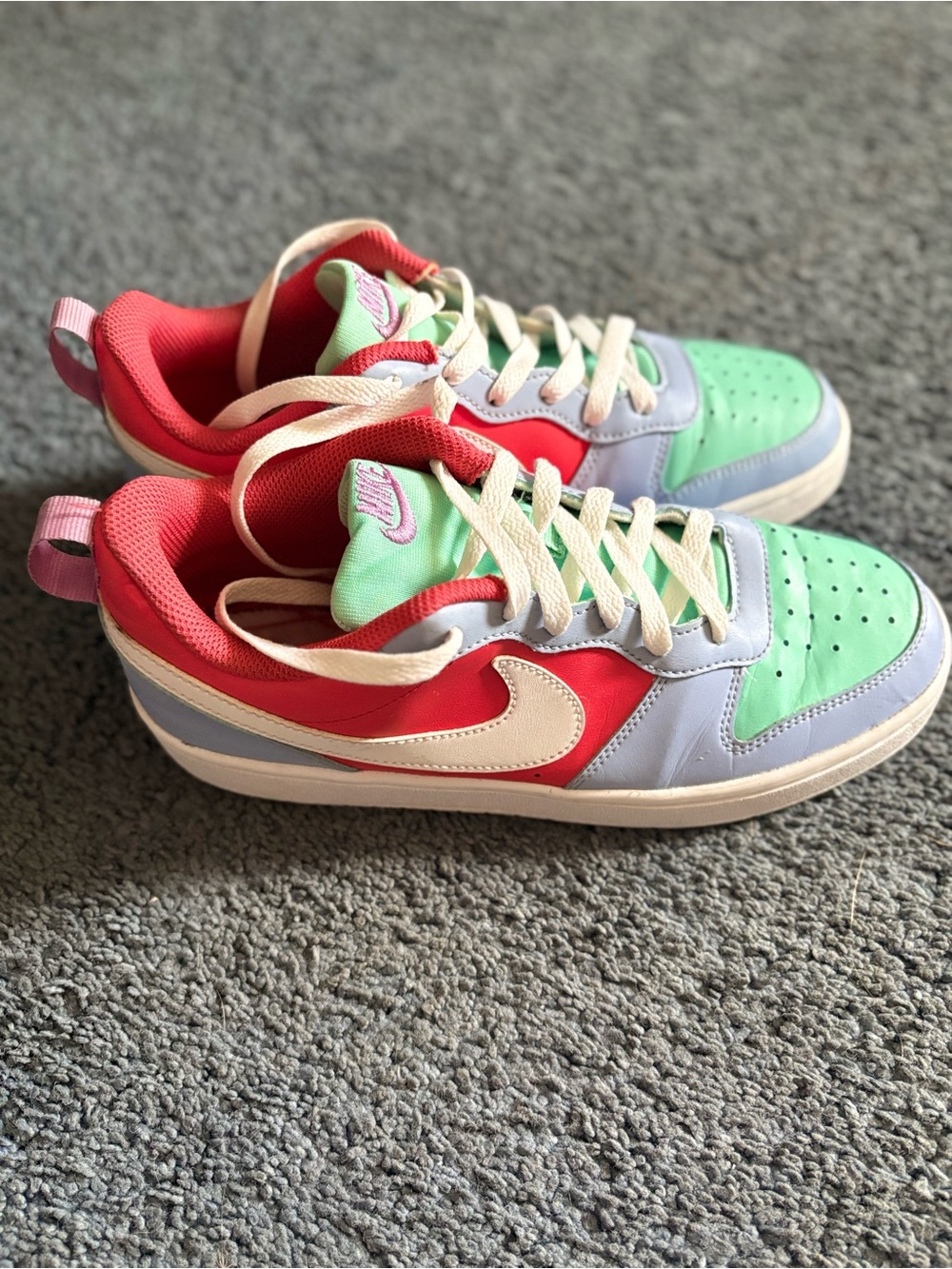 Nike Kids Low-Top Sneakers in Mint, Coral & Lavender